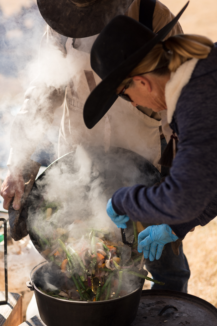 Chuck-Wagon-Food-Cooking-South-Texas-Ranch-Jason-Risner-Photographt-8340