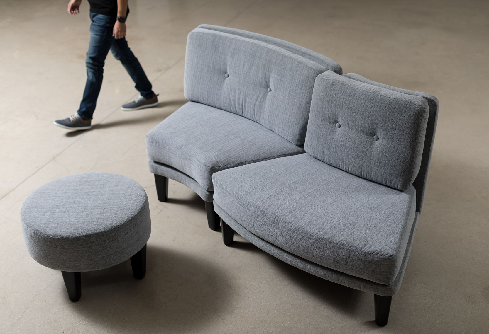 clear-design-office-sofa-product-jason-risner-photography